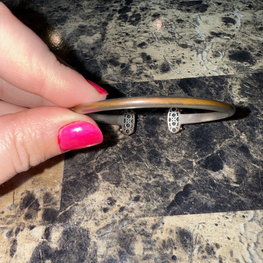 Kendra Scott Edie Cuff Bracelet - Picture 5 of 7